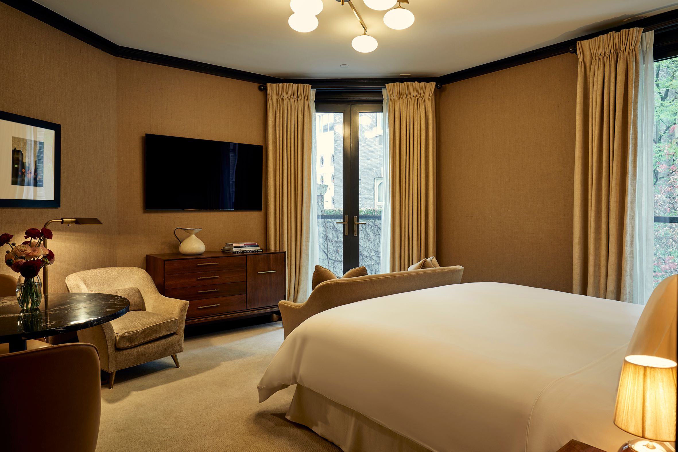 PARK AVENUE CLUBHOUSE SUITE